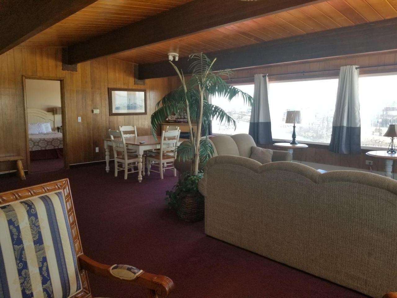 Islander Westport Hotell Exteriör bild