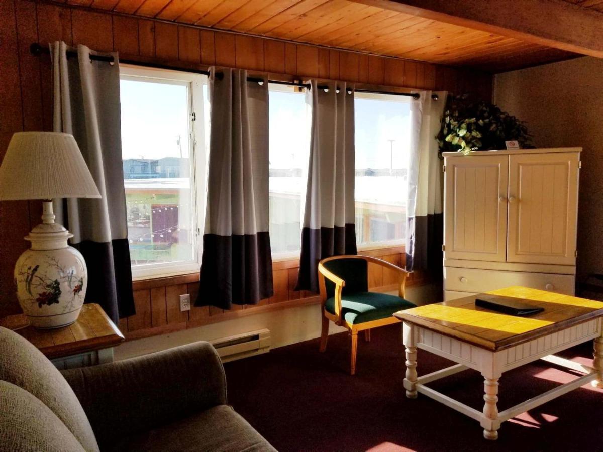 Islander Westport Hotell Exteriör bild