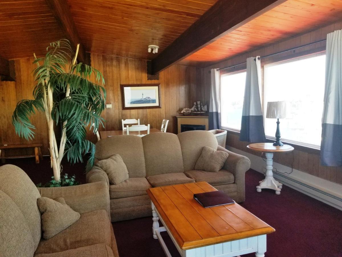 Islander Westport Hotell Exteriör bild